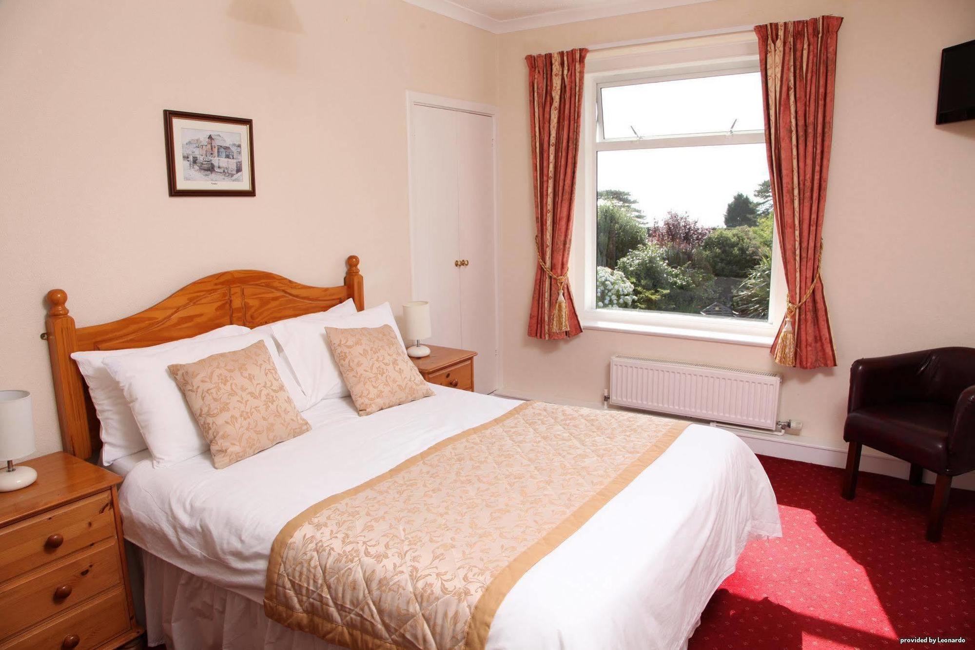 Cliff Head Hotel Carlyon Bay Quarto foto